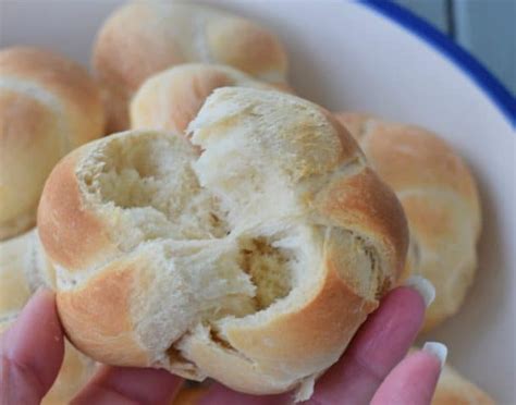 Homemade Dinner Rolls Recipe Perfect Side Dish With Knot Tutorial