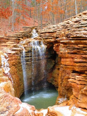 Overpriced - Review of Lost Canyon Nature Trail and Cave, Ridgedale, MO ...