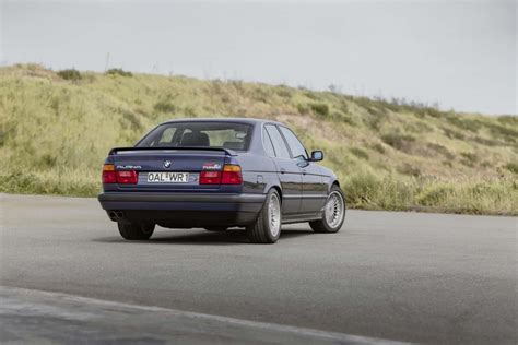 Stop What You’re Doing And Admire This Perfect ALPINA B10 Bi-Turbo E34