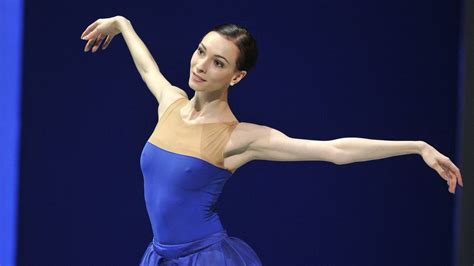 Olga Smirnova Ballerina Leaves Russia For Netherlands After Denouncing