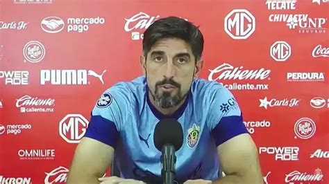 Veljko Paunovic está decepcionado por accionar de Alexis Vega y