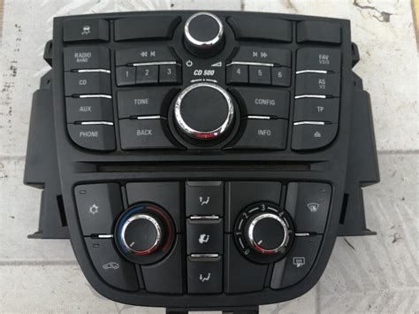 Панель магнитолы CD500/400 на Opel Astra J. Б/у | 1 500 ₽ в городе ...