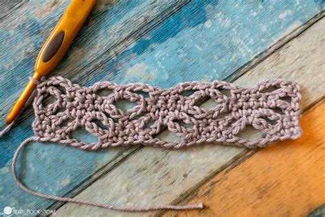 How to Crochet the Woven Lattice Stitch - Heart Hook Home