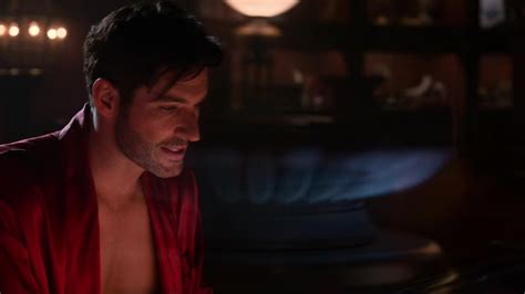 AusCAPS Tom Ellis Nude In Lucifer 5 10 Bloody Celestial Karaoke Jam