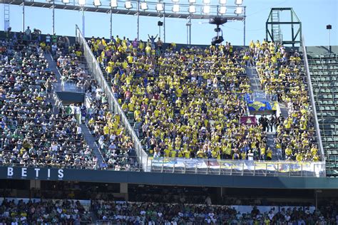 La Afici N Del C Diz Cf La Que M S Entradas Visitantes Ha Adquirido