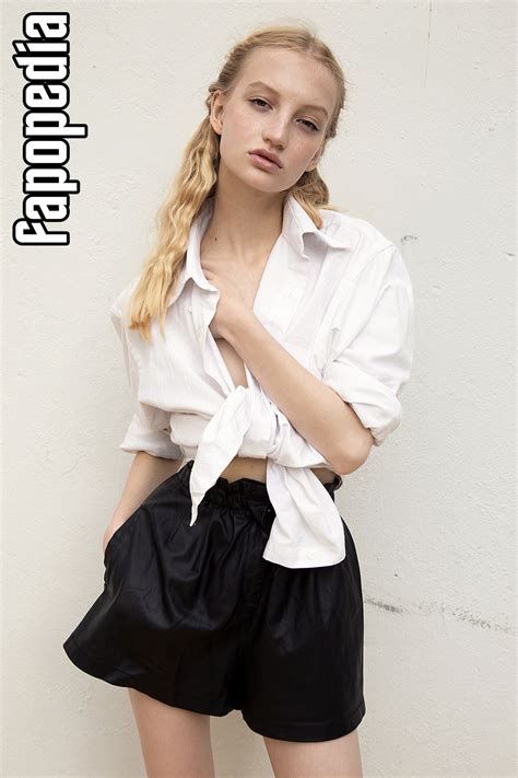 Pauline Ivashevskaya Nude Leaks Photo 225615 Fapopedia