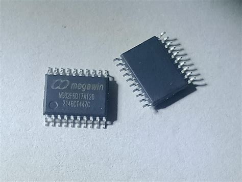 Megawin 8051 MCU MG82F6D17AT20 Empere