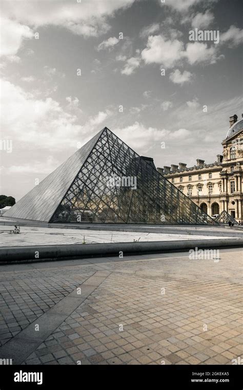 Paris France Aug 14 2021 A Vertical Shot Of The Historic Louvre