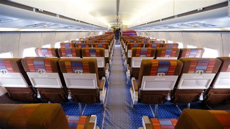 United Airlines Boeing B727-1 cabin | Airline interiors, Aircraft ...