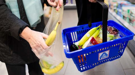 Das Ist Neu Im Supermarkt Plastikt Ten Verbot Gem Se Und Pfand