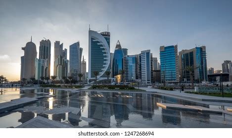 Corniche Park Doha Qatar February 2016 Stock Photo 1247268700 ...