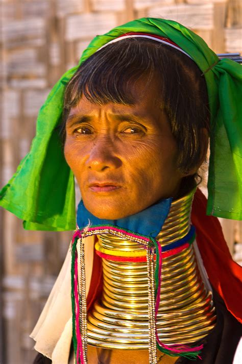 Long Necked Padaung Tribe Woman Wearing Neck Rings Nyaungshwe Shan