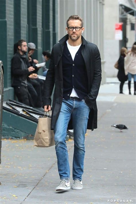 Pin By Dmitry Ivanov On Ryan Reynolds Tall Men Fashion Mens Street