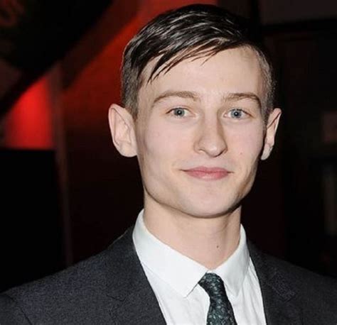 Elliot Tittensor Phone Number Fanmail Address Autograph Request And