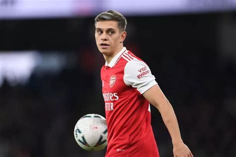 Leandro Trossard Set Clear Arsenal Challenge Amid Premier League Title