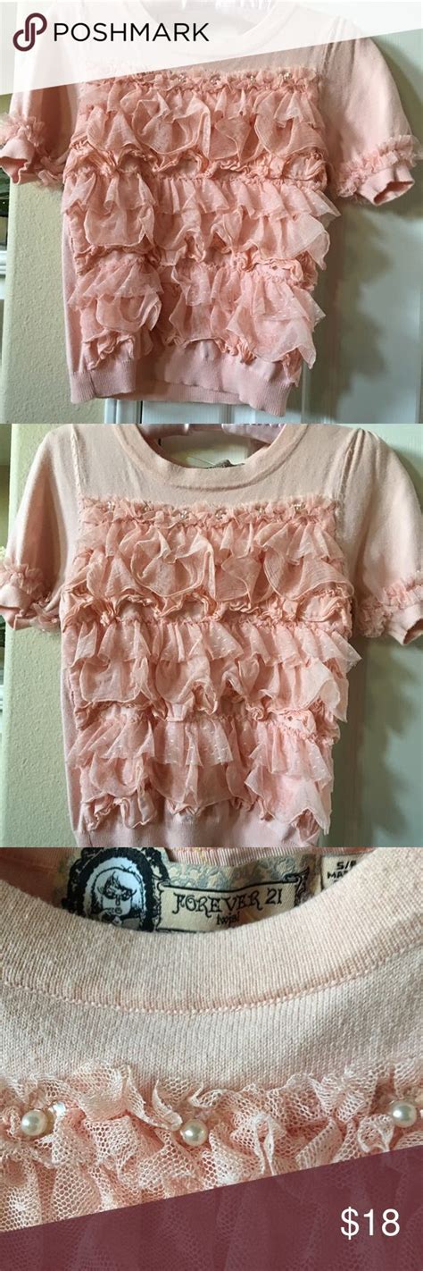 Sweet Pink Ruffled Cropped Top Very Cute And Fluffy Top Sweet As A Candy Size Small