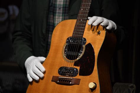 What Acoustic Guitar Did Kurt Cobain Use Audiolover