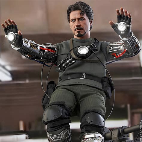 Iron Man Tony Stark Mech Test Deluxe Version Scale Figure Hot Toys Okimonoverse