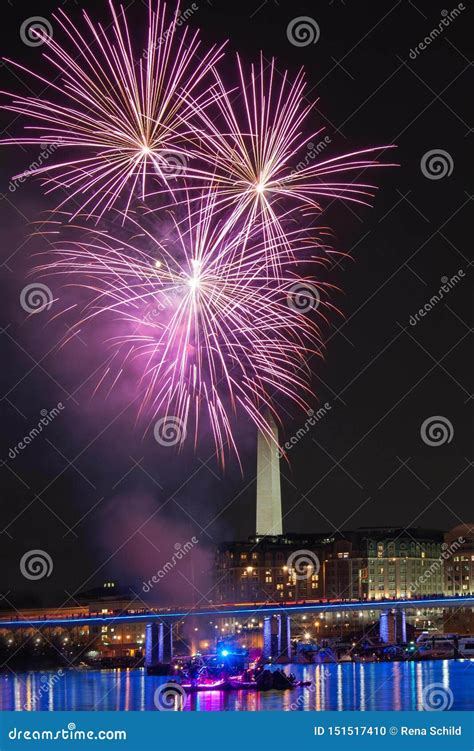 Fireworks Over the Washington Monument Stock Photo - Image of sunset ...