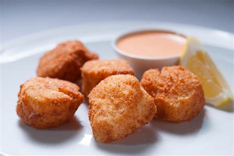 Ben Pollinger's Fried Sea Scallops Recipe - Food Republic