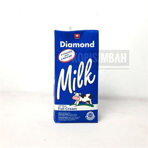 Fresh Milk Diamond UHT Process 1 Liter Susu Sapi Segar Full Cream Plain