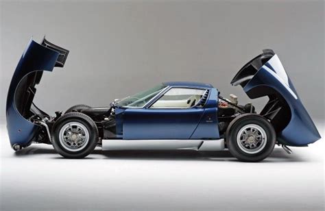 Lamborghini Miura SV | Lamborghini miura, Lamborghini, Classic cars