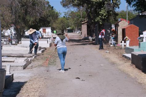 Inician Con La Limpieza En Panteones De Mazatl N Previo Al De Mayo