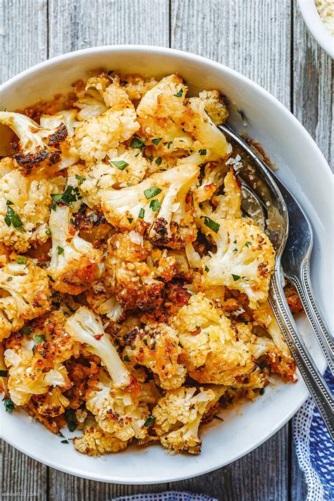 Garlic Parmesan Roasted Cauliflower Recipe How To Roast Cauliflower — Eatwell101