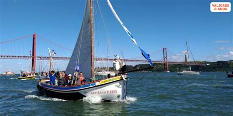 Passeio Ao Pôr Do Sol No Tejo Barco Típico Privado Para Até 12