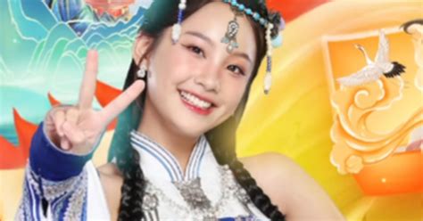 Cận cảnh màn biến hình thành nhân vật trong game nhập vai hot girl người Tày khiến người xem mê mẩn