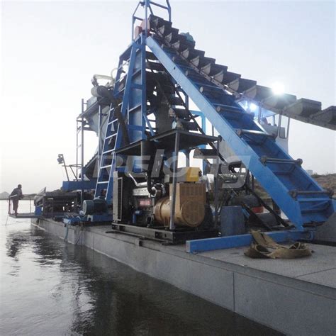 Bucket Chain Gold Dredger Placer Gold Dredging In River Sand Dredger