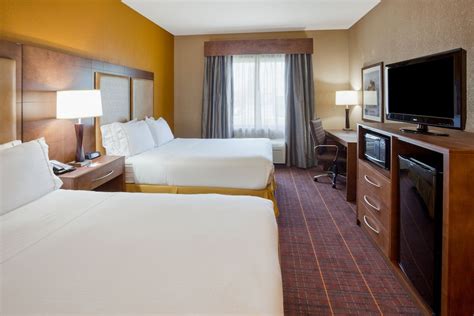 Holiday Inn Express Hotel & Suites Brainerd-Baxter, an IHG Hotel ...