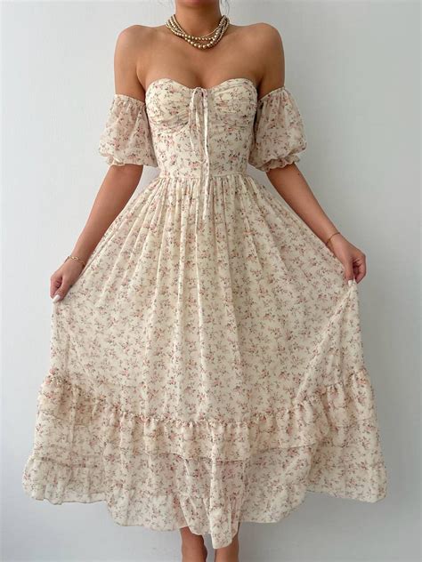 ROCHIE ALEXY NUDE FLOWER V