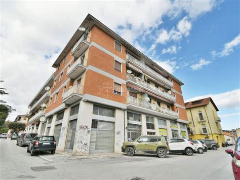 Vendita Appartamento Ascoli Piceno Trilocale In Via San Serafino Da