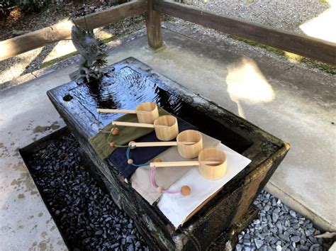 Japanese Water Purification Ritual At Shrines Under Threat Due To The