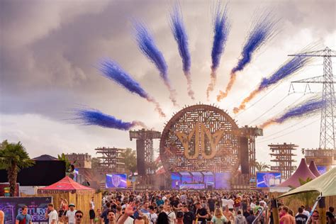 Rebellion Outdoor Knalt Met Een Line Up Vol Met Raw Uptempo En Hardcore