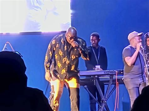 MC Wabwino sets the Zambian Music Legends Concert stage on fire - ZED ...