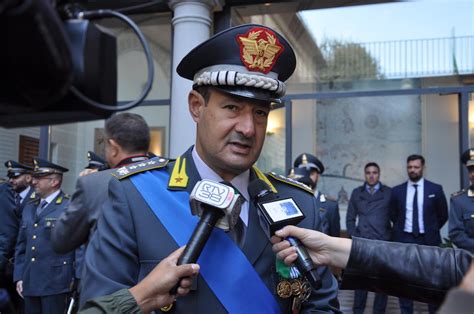 Guardia Di Finanza Il Generale Di Corpo D Armata Sebastiano Galdino