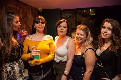 29 Pictures Of Revellers Enjoying A Big Night Out In Hulls Old Town