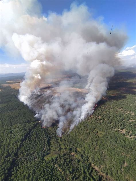 Le N El Incendio De Nivel En San Bartolom De Rueda En Im Genes