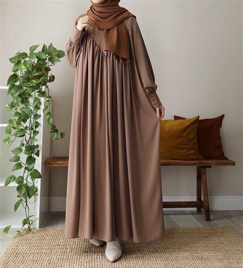 Pin By Shan On Mit Habaya Abaya Fashion Muslimah Fashion Casual