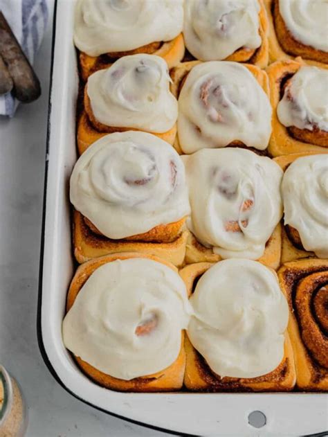 Overnight Cinnamon Rolls With Cream Cheese Frosting Midwest Nice