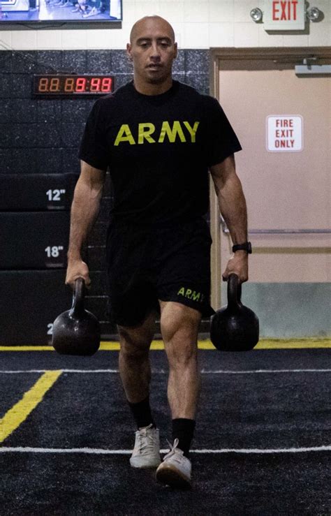 Meet The First Enlisted Soldier To Max Out The Acft Article The