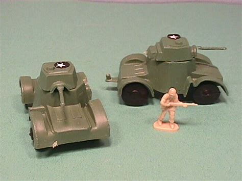 Set Of 5 Army Green Plastic Jeeps