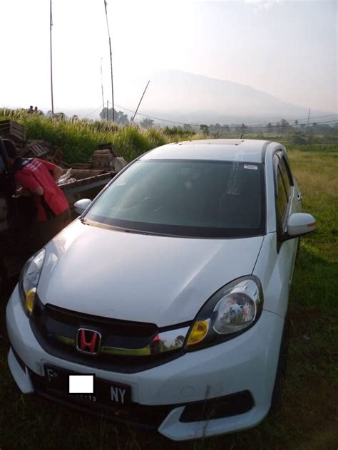 Kaca Depan Mobil Honda Mobilio Bogor SaifanKacaMobil