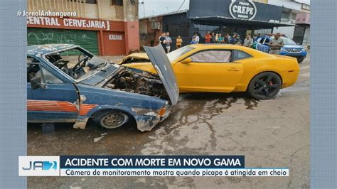 Motorista Morre Após Ter Caminhonete Atingida Por Carro De Luxo Em Novo