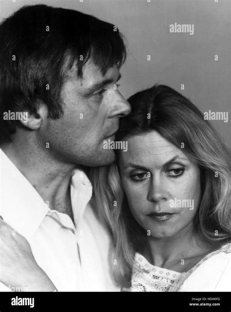 DARK VICTORY, Anthony Hopkins, Elizabeth Montgomery, 1976 Stock Photo ...