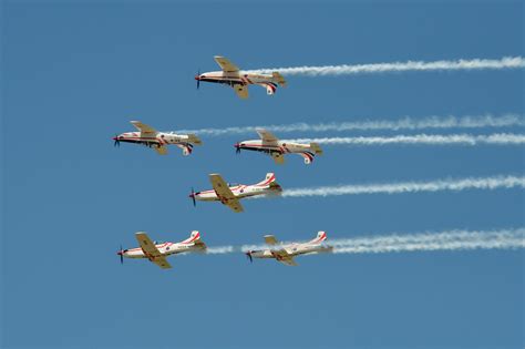 Krila Oluje Za Ro Endan Pozdravila Hrvatskih Gradova Morh