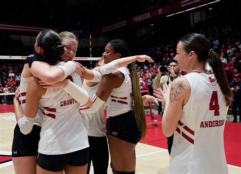 Three Thoughts on Nebraska-Wisconsin Volleyball Part III