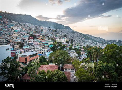 Petionville haiti hi-res stock photography and images - Alamy